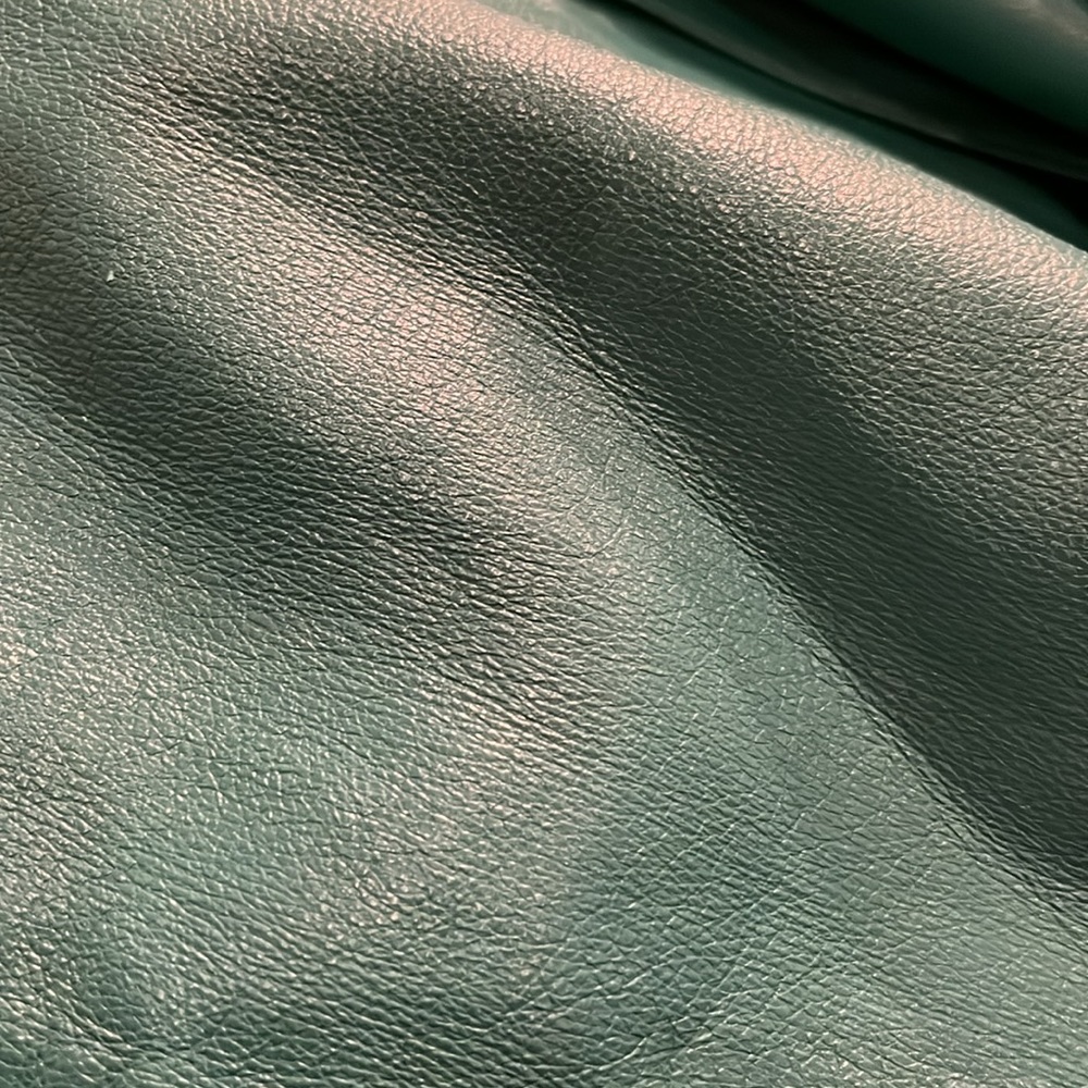 Ladies Green Lambskin Leather Skirt - Picture 5 of 5